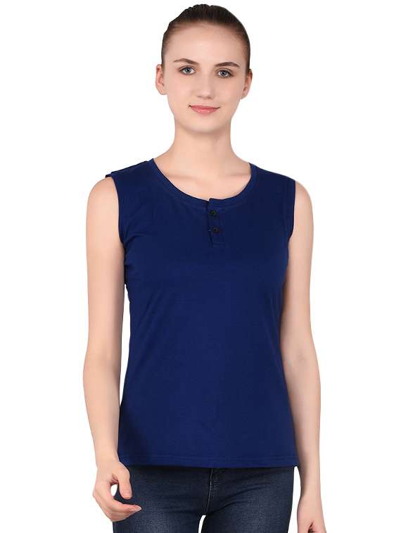 women's plain round neck t-shirt - 16283684 -  Zoom Image - 0