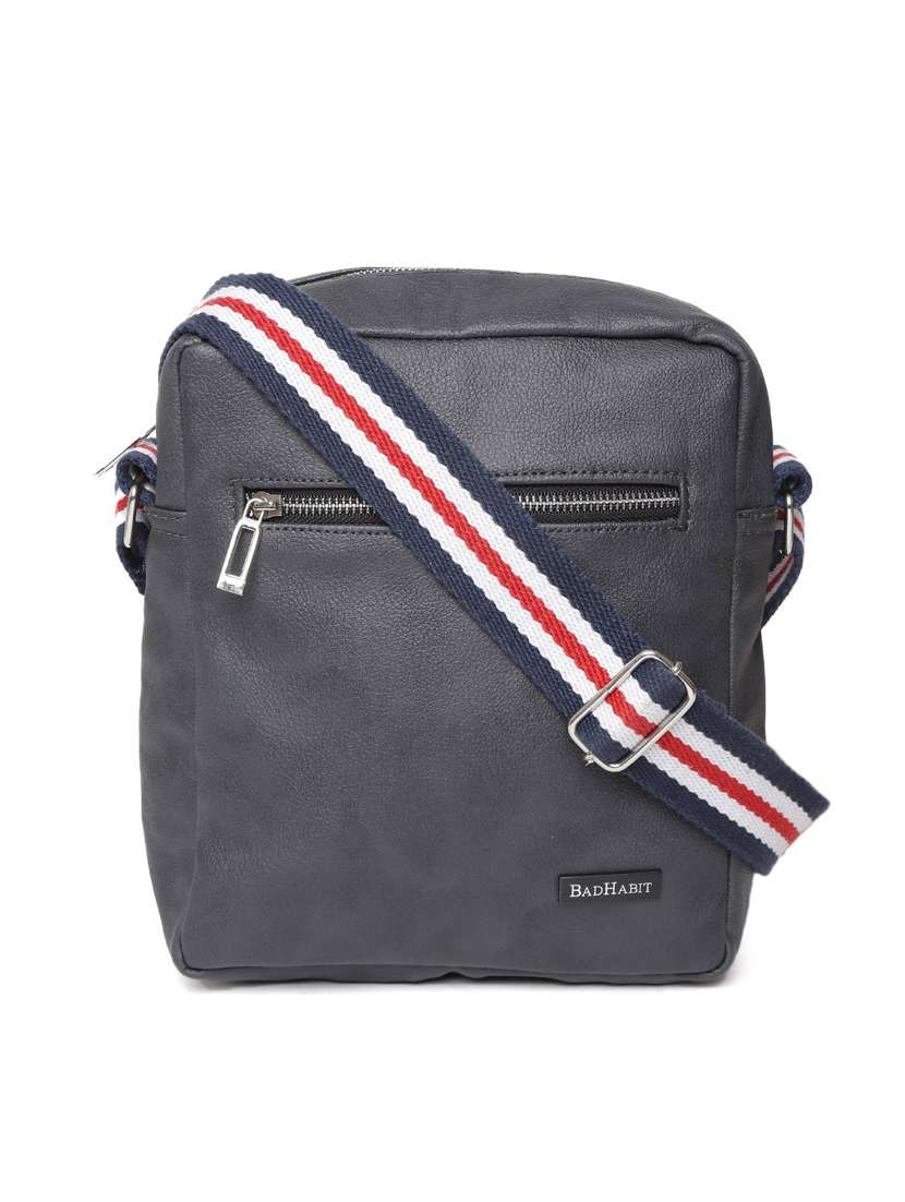 grey canvas regular messengerbag