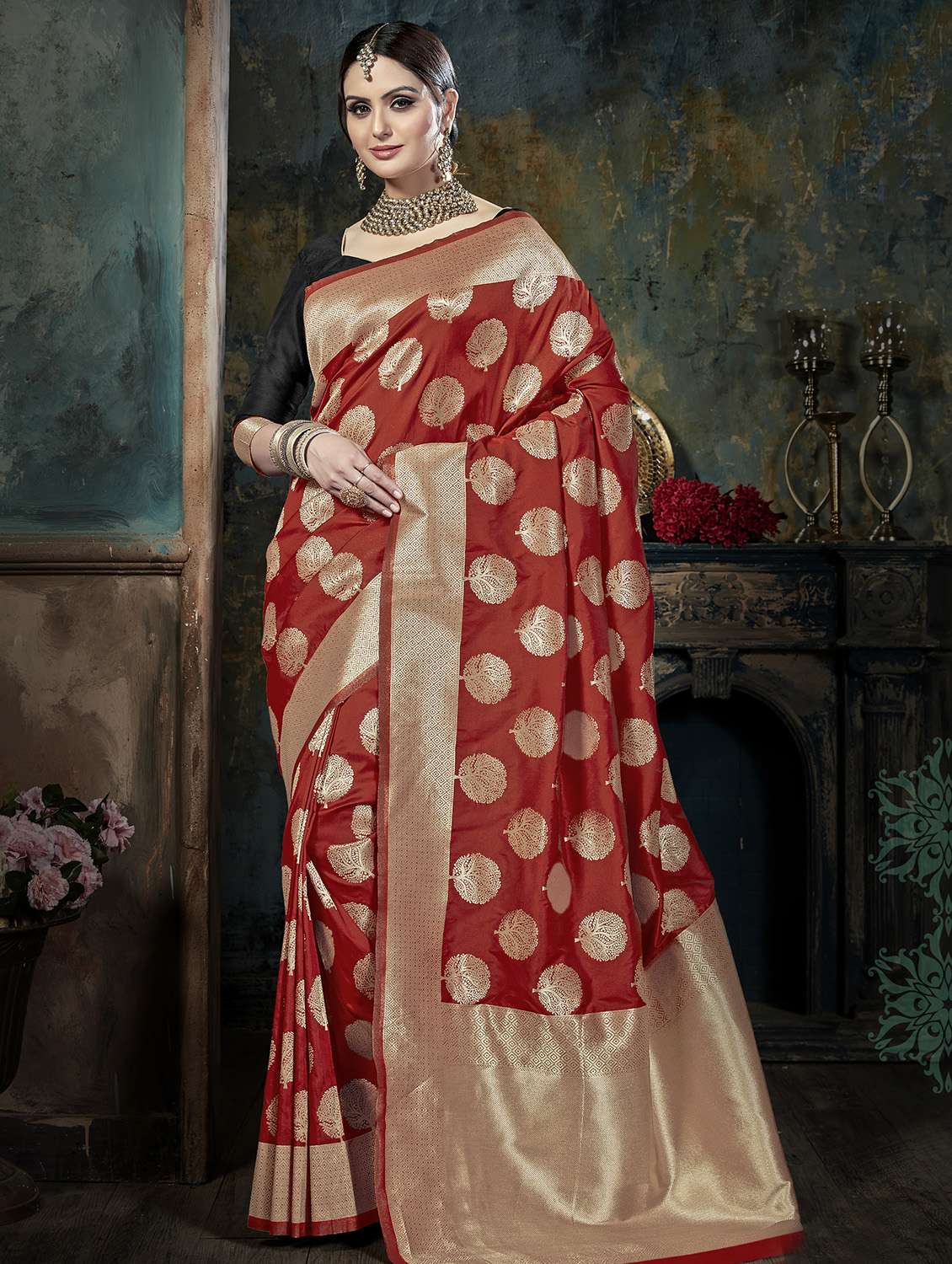 women's banarasi saree with blouse