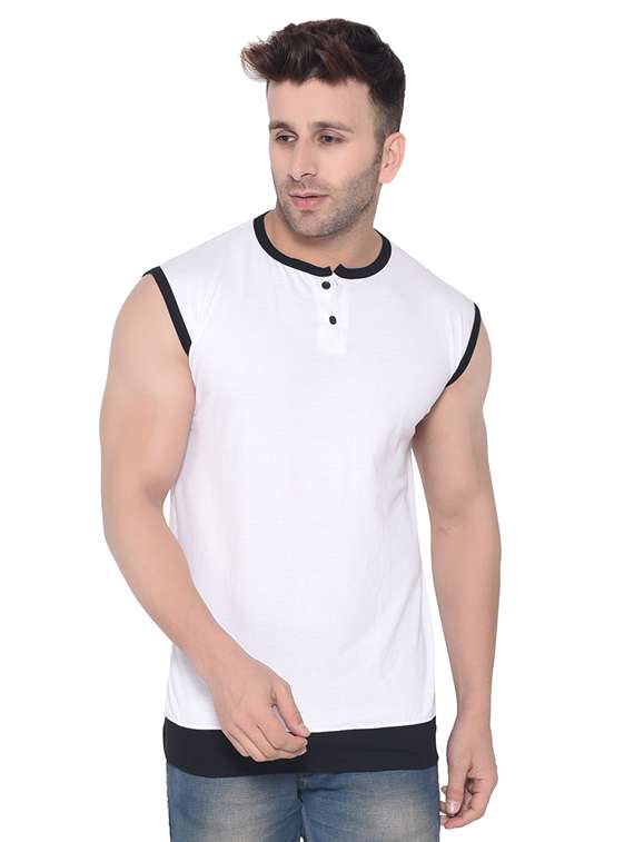 white cut & sew t-shirt