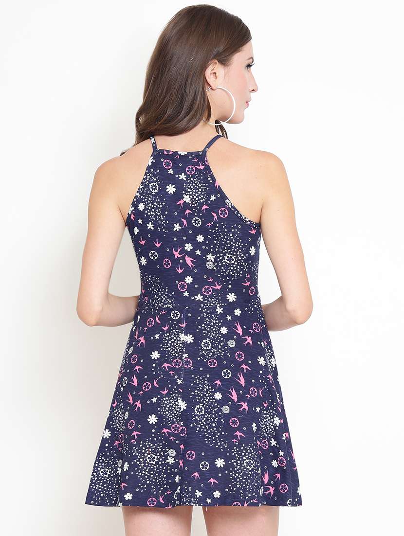 women's  quirky dress - 16369196 -  Standard Image - 2