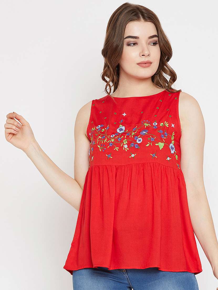 round neck embroidered top 