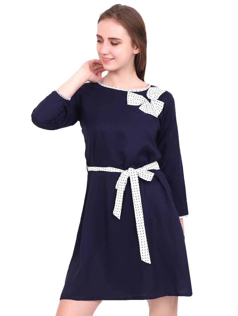 bow patch tie front a-line dress 