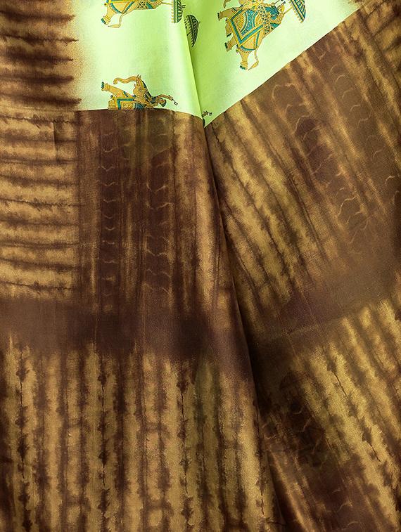 conversational printed saree with blouse - 16460011 - Standard Image - 2