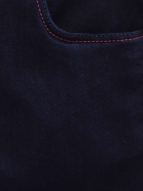 blue stripe three-fourths - 16477596 -  Standard Image - 2