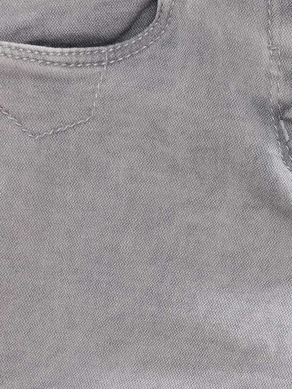 grey solid three fourths - 16477597 - Standard Image - 2