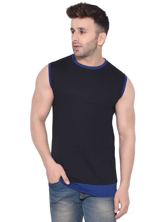 men black cut & sew t-shirt - 16477704 - Zoom Image - 0