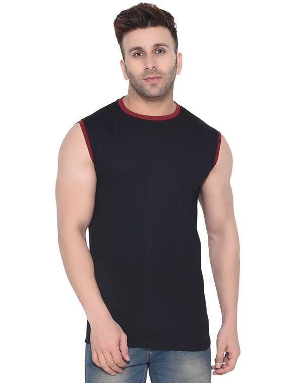 black solid t-shirt  - 16477723 -  Zoom Image - 0