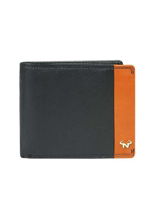black leather wallet - 16494284 -  Standard Image - 0