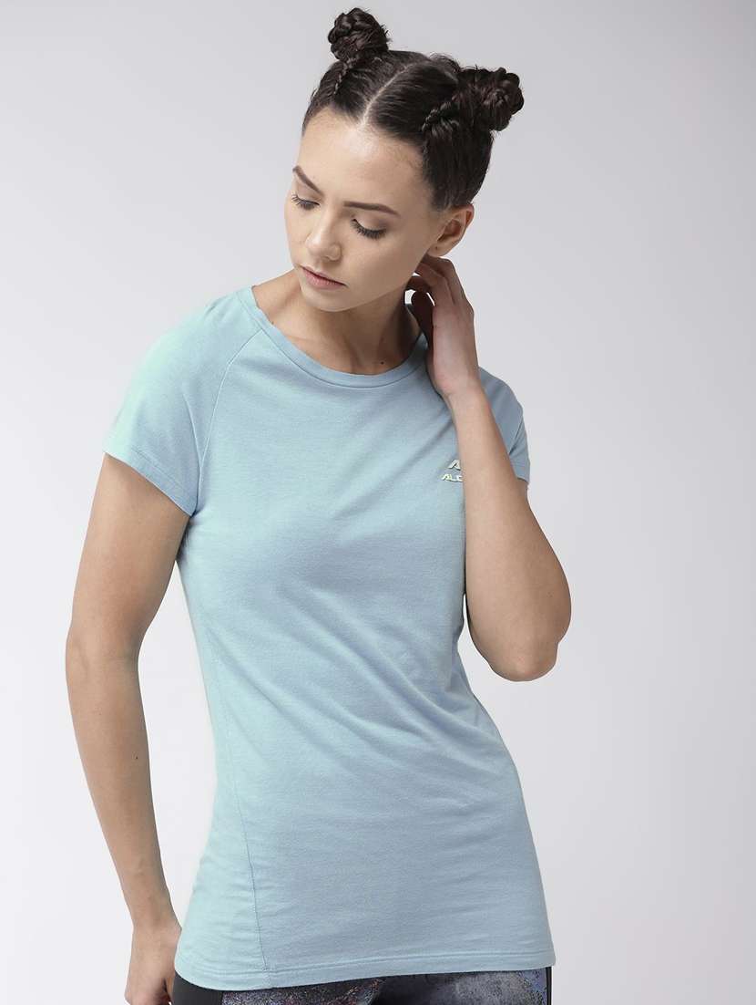 raglan sleeved solid tee