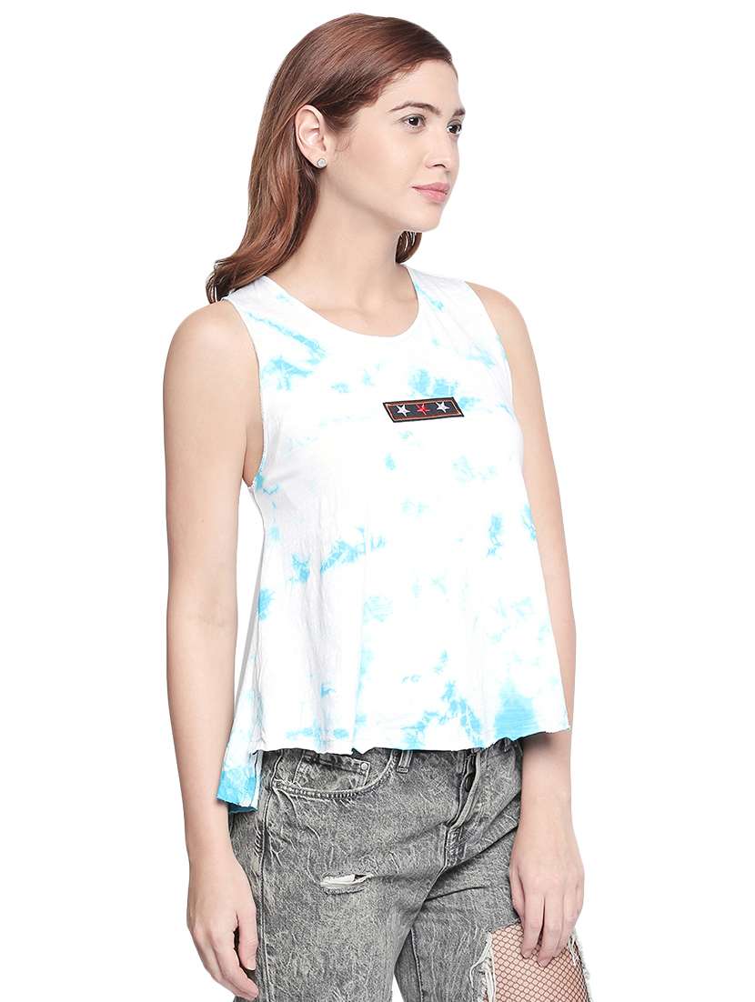 scoop neck tie & dye tee