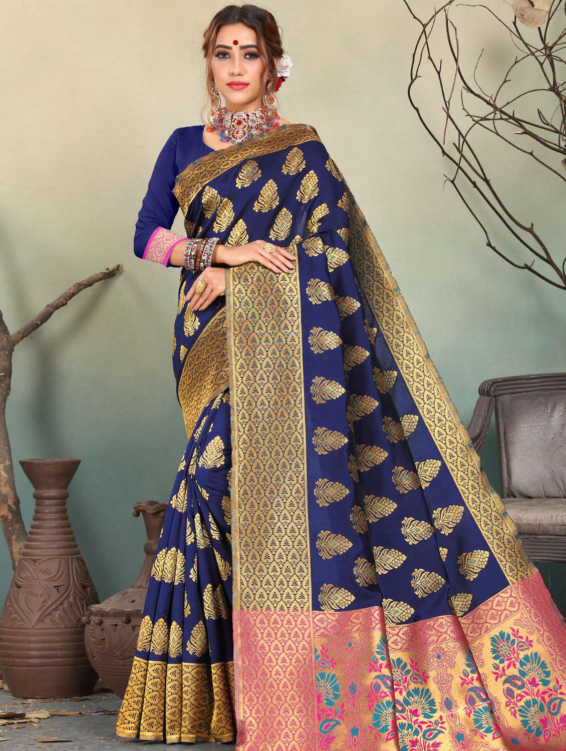ethnic motif banarasi saree with blouse