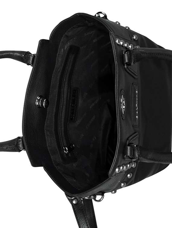 black leather handbag - 16526439 -  Standard Image - 2