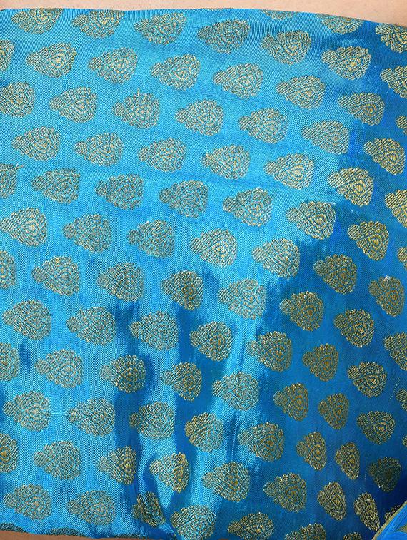 solid bordered saree with blouse - 16527266 - Standard Image - 2