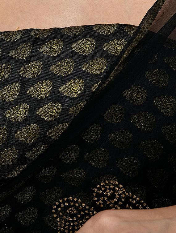 conversational printed saree with blouse - 16527267 - Standard Image - 2