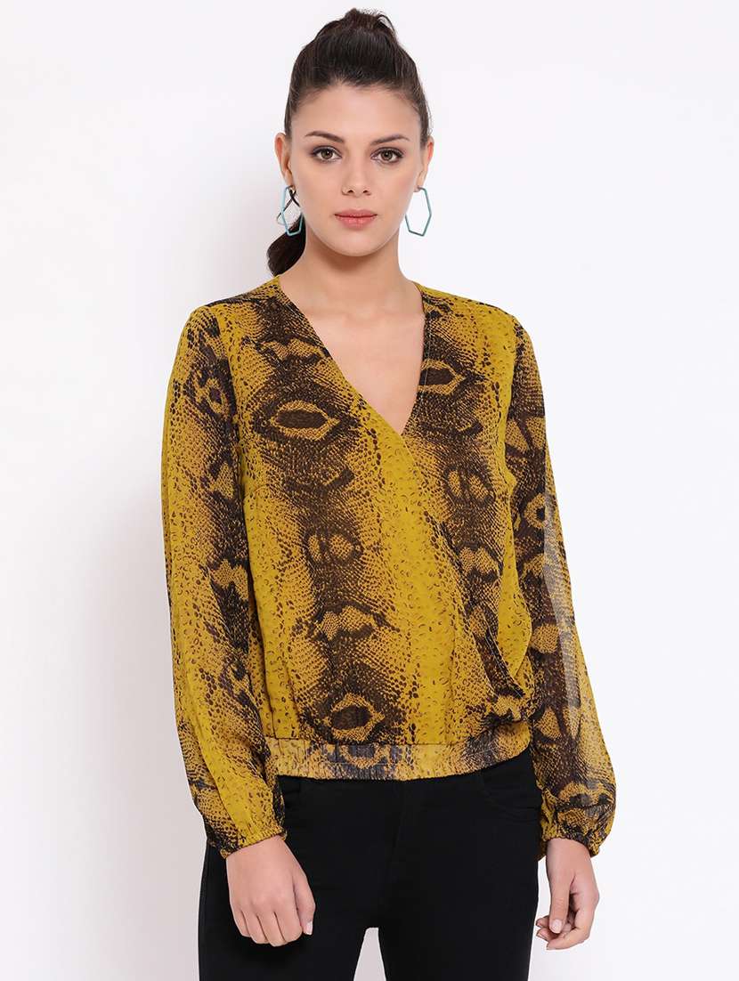 bishop sleeved blouson top