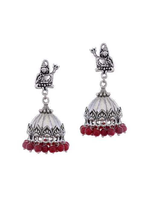 silver metal earring - 16641431 -  Standard Image - 0