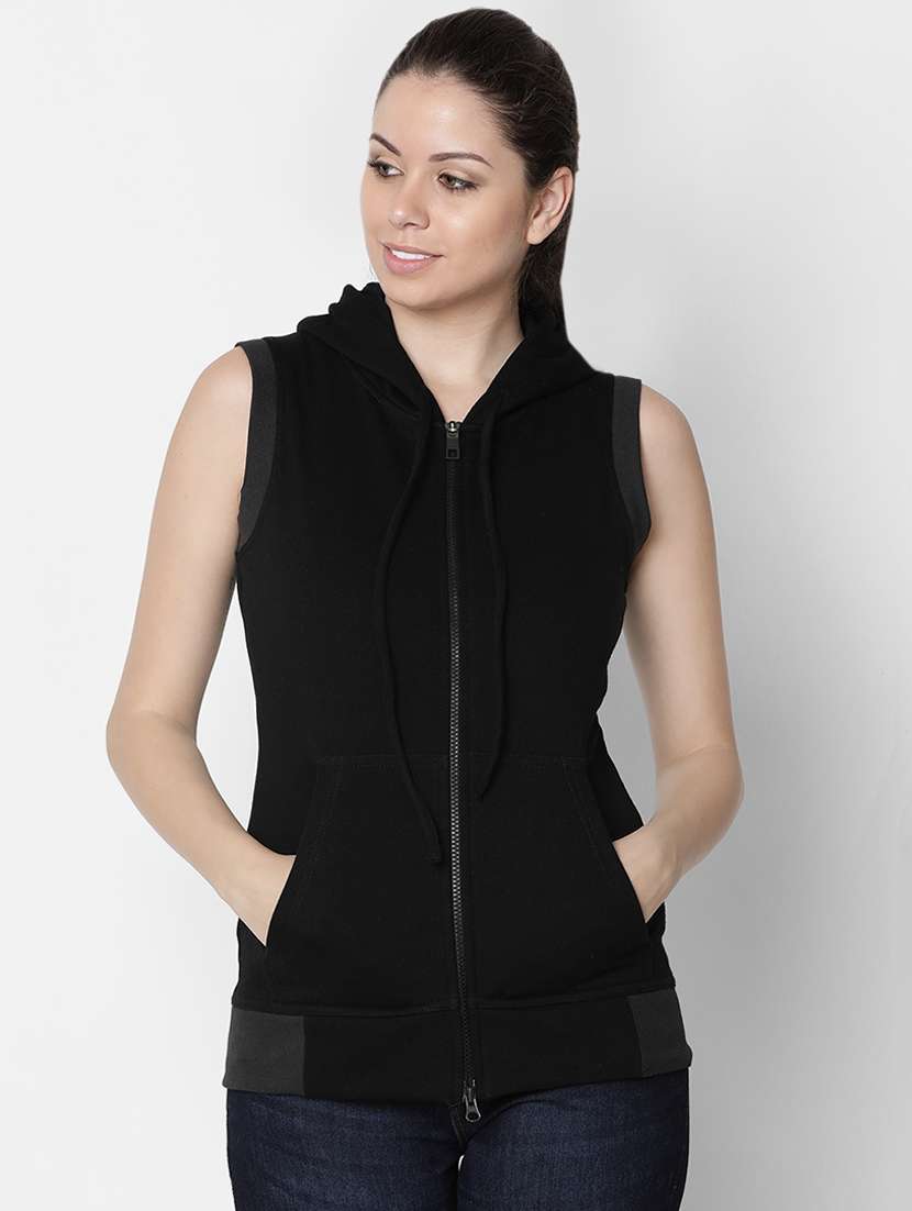 pocket detail hooded jacket