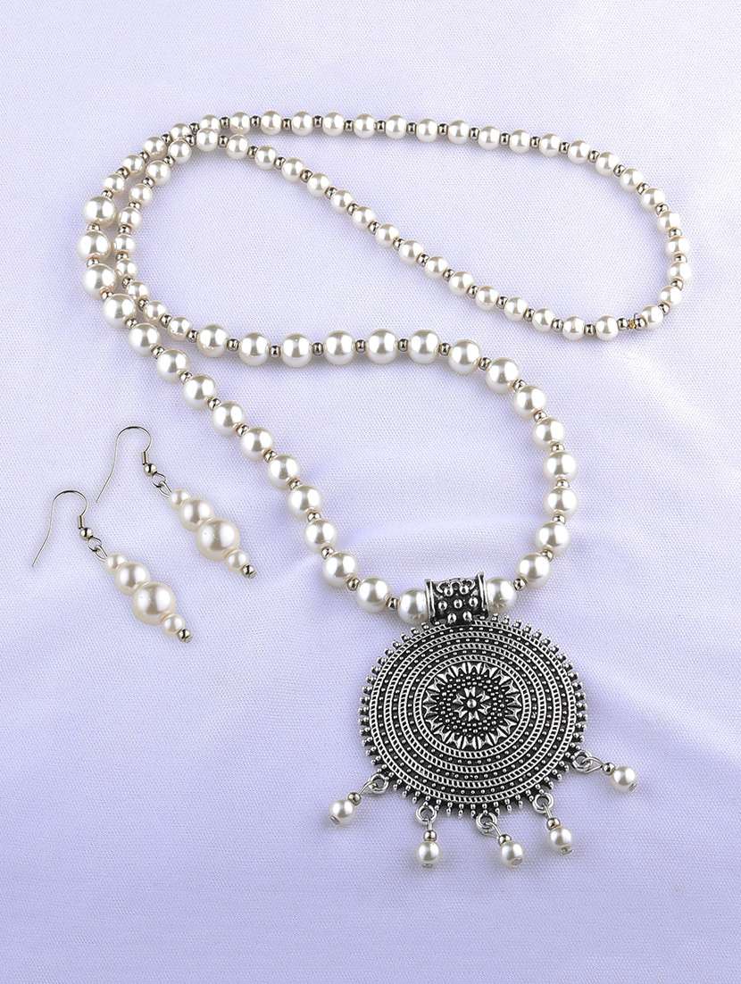 silver plated pearl long pendant