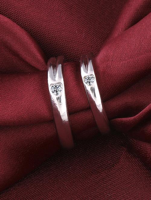 silver tone silver plated finger ring - 16675114 -  Standard Image - 0