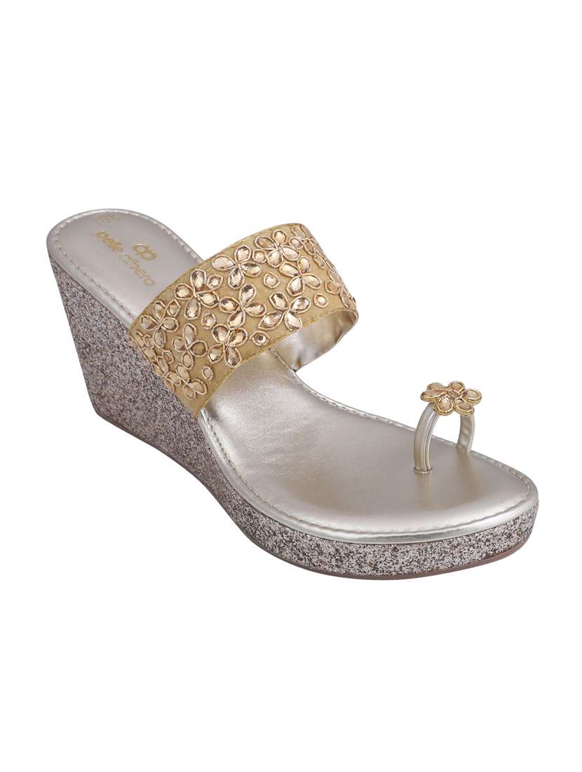 gold one toe wedges