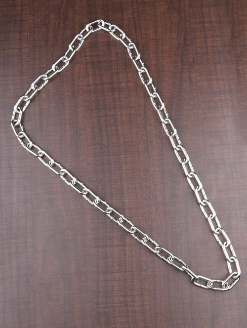 silver metal chain necklace - 16684102 - Standard Image - 0