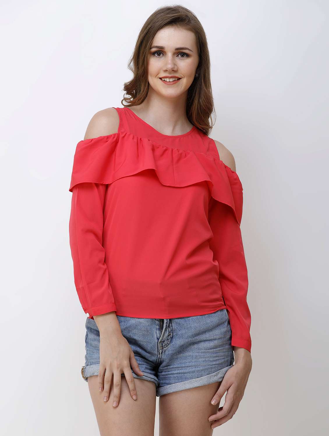women's layered round neck top