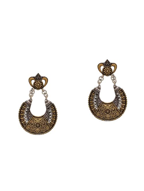 metallic brass drop earring - 16700050 - Standard Image - 0