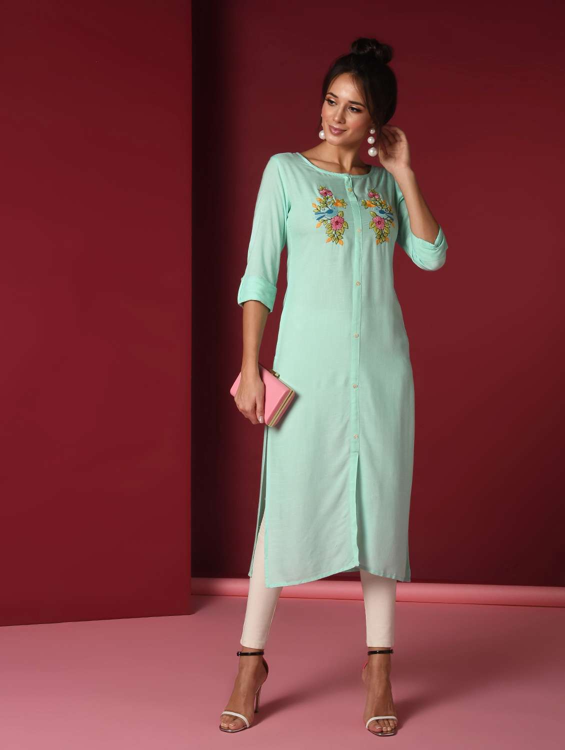 embroidered straight kurta