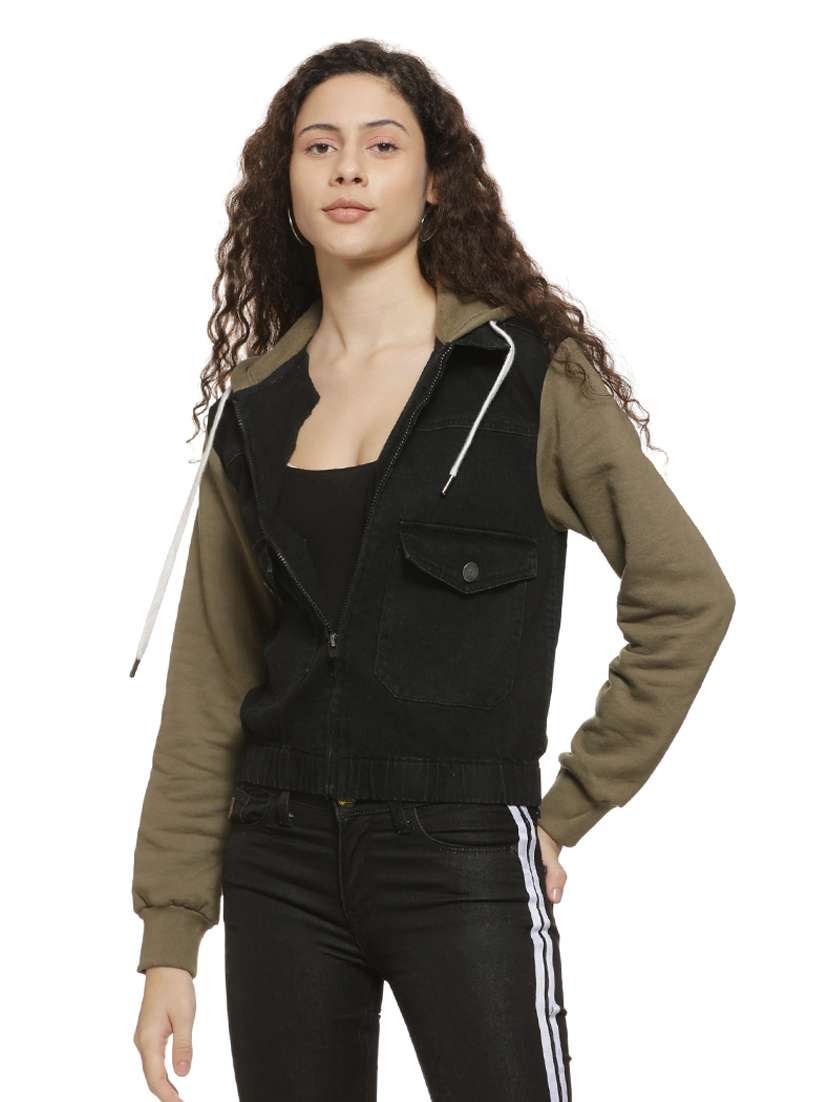 pocket detail hooded jacket