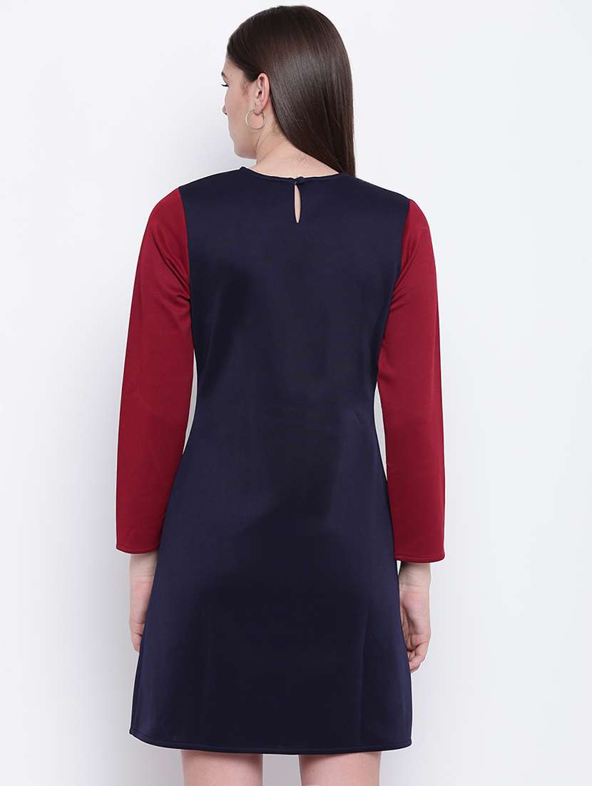 women's  typography dress - 16756859 -  Standard Image - 2