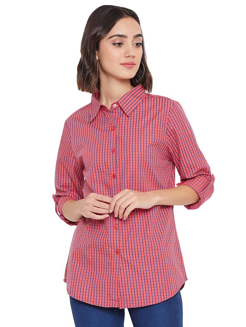 roll up sleeved curved hem checkered shirt