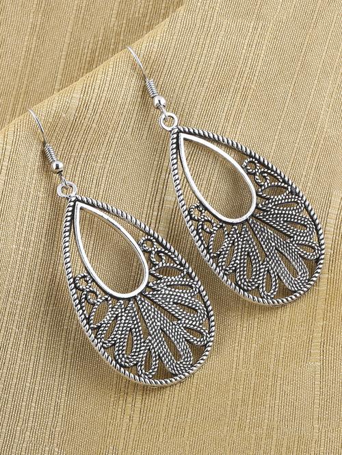 silver metal drop earring - 16774618 -  Standard Image - 0