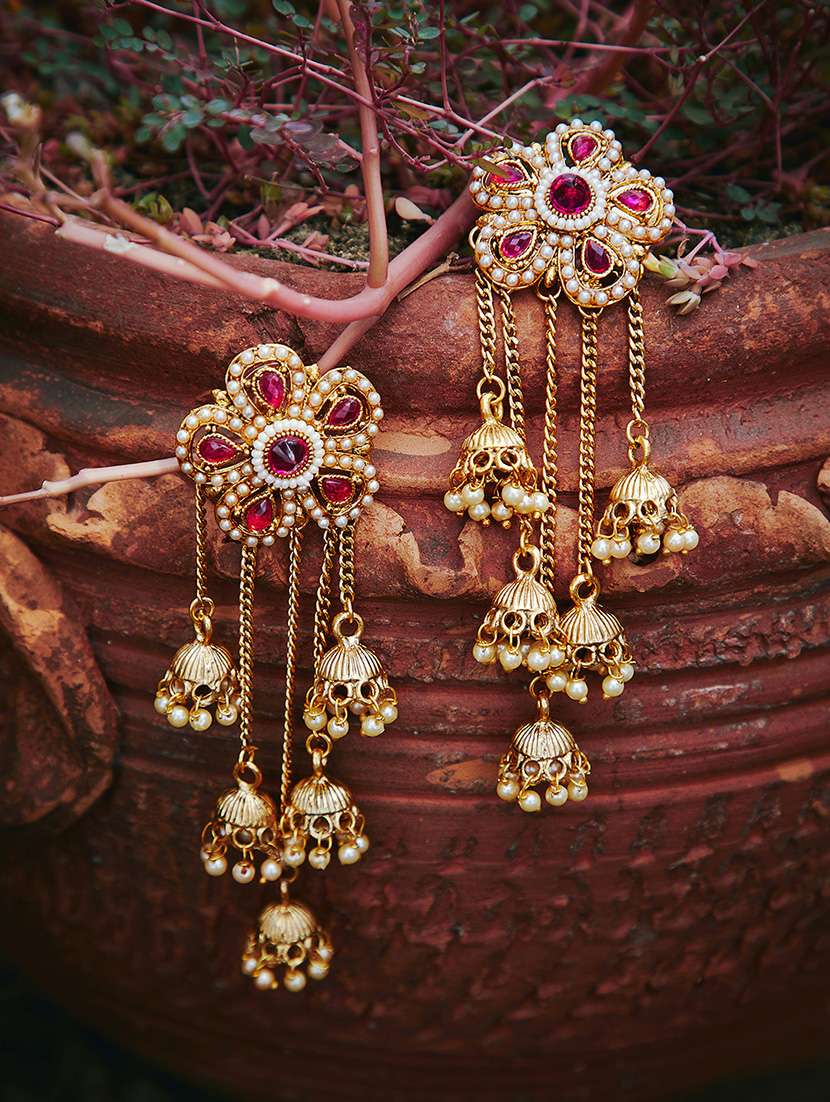 pink metal jhumka earring