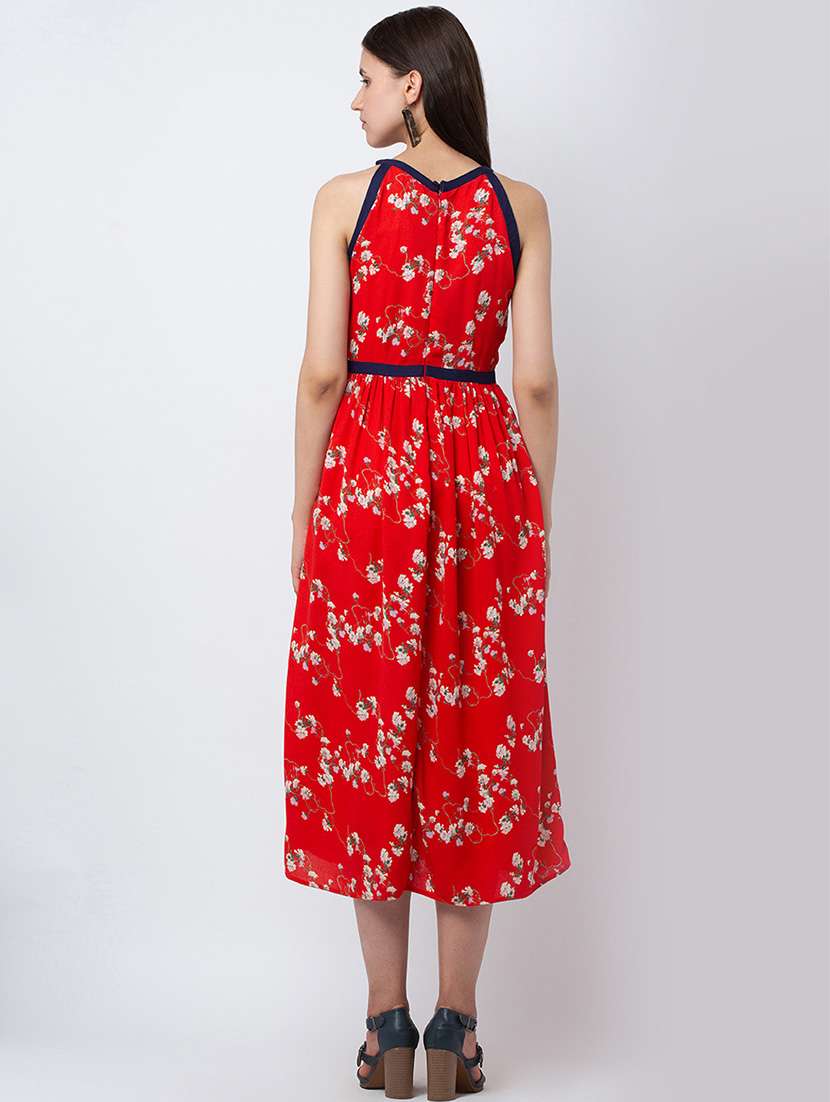 women's  floral dress - 16792427 -  Standard Image - 2