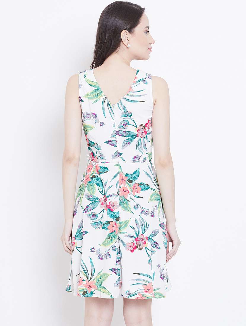 women's  floral dress - 16792453 -  Standard Image - 2