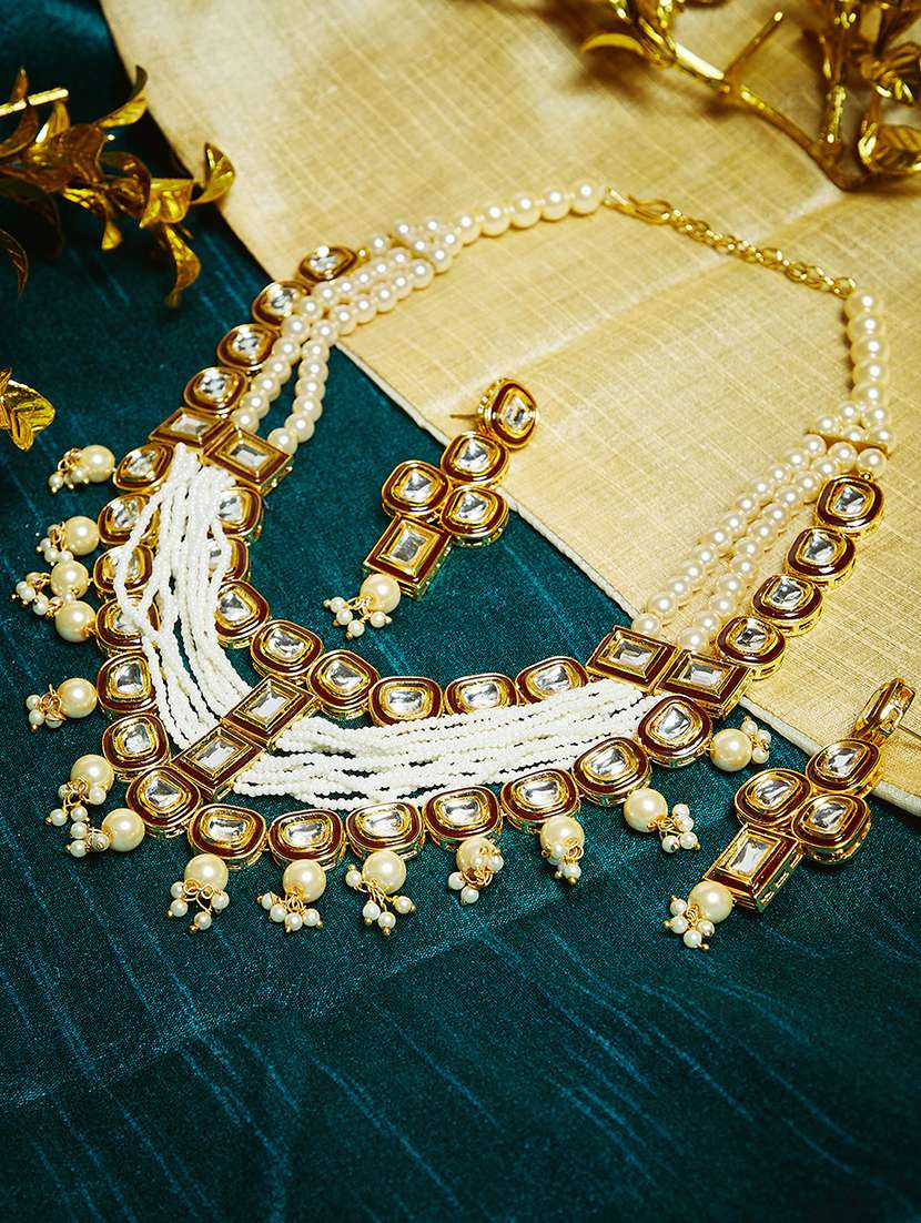 gold metal bridal necklace