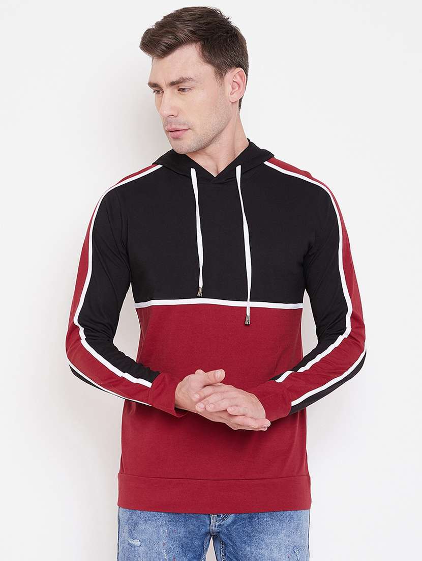 maroon color block t-shirt