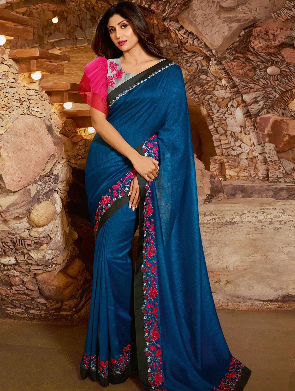 solid bordered saree with blouse