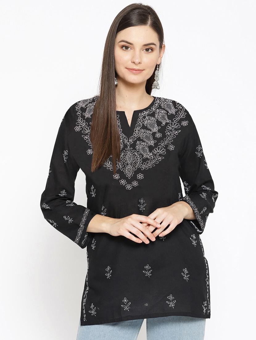  hand-embroidered black chikankari kurti - 16847885 -  Zoom Image - 0