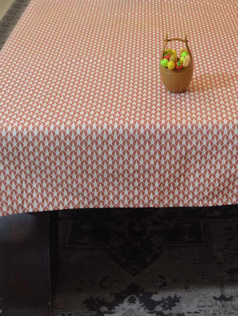 r home printed 4 seater table cover - 16848175 -  Standard Image - 2