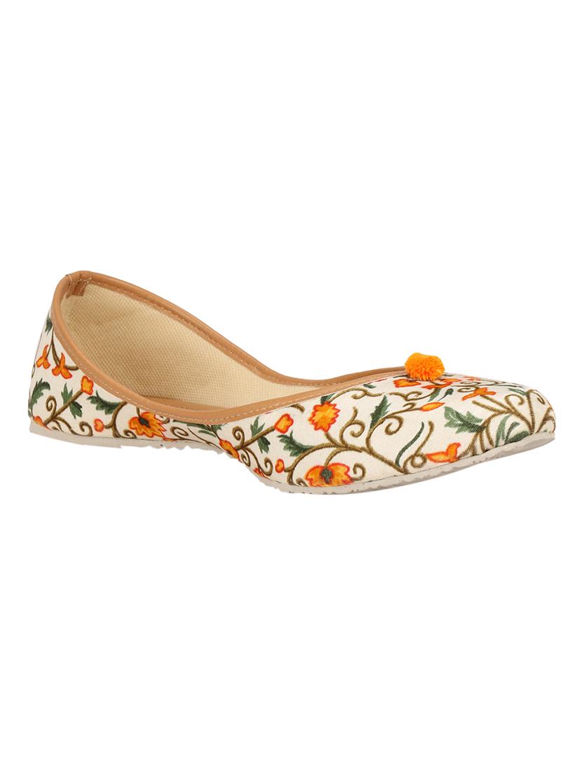 orange slip on jutis - 16878146 - Zoom Image - 0
