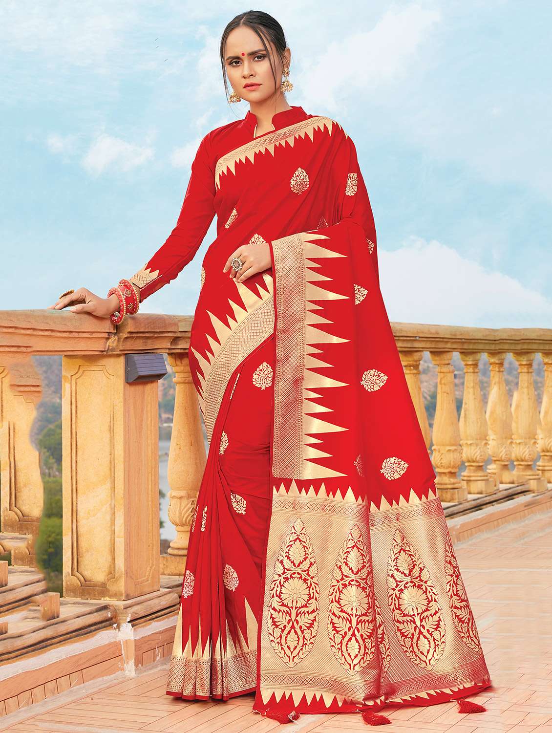 self design bhagalpuri saree