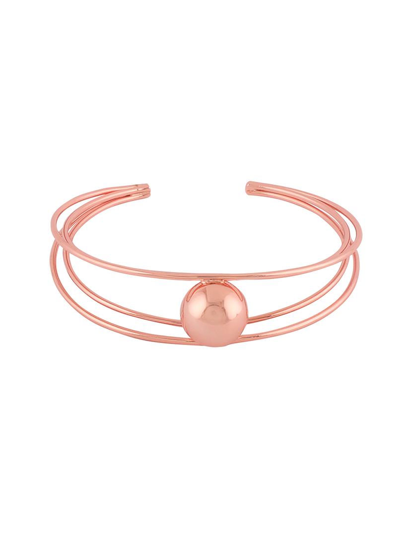 gold metal cuffs bracelet - 16884106 -  Zoom Image - 0
