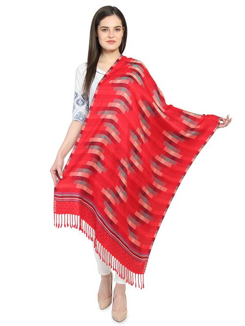 red viscose stole - 16906106 -  Standard Image - 0