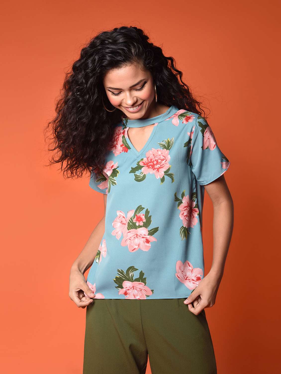 women's straight key hole neck top