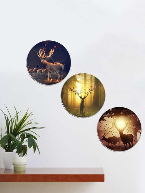 round wall paintings deer print for living room with wooden frame and without glass - set of 3 - 16965550 -  Standard Image - 0