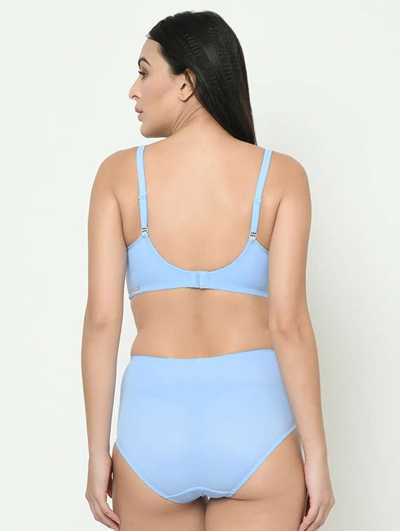 bow patch bra with panty set  - 16988461 -  Standard Image - 2