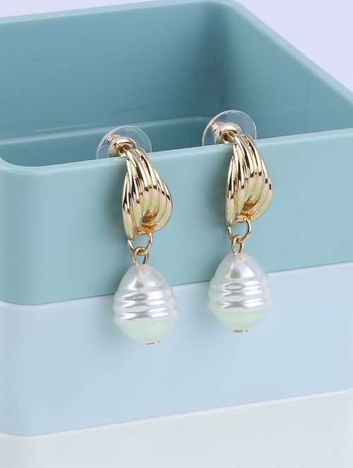 gold metal drop earring - 16995649 - Standard Image - 0