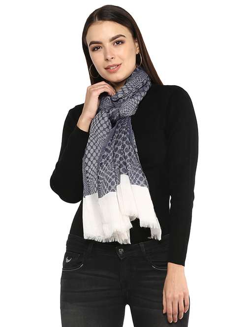 grey wool stole - 17006615 - Standard Image - 0